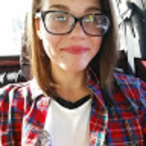 Meet your Posher, Alicia